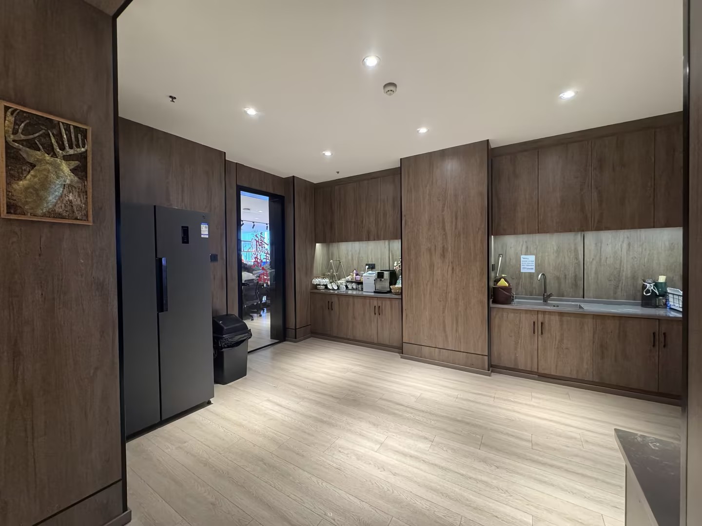 Tea Culture and Collaboration Lounge